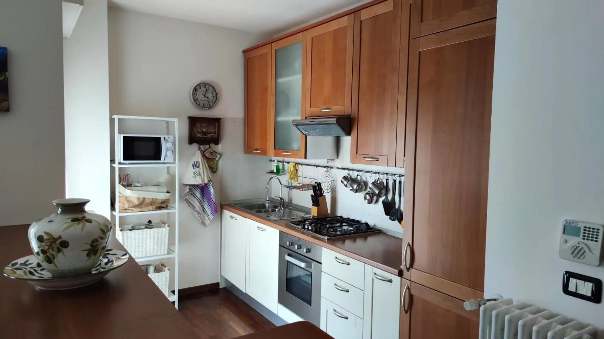 Appartamento Magnolia - Immobili E Soluzioni Rent contacts